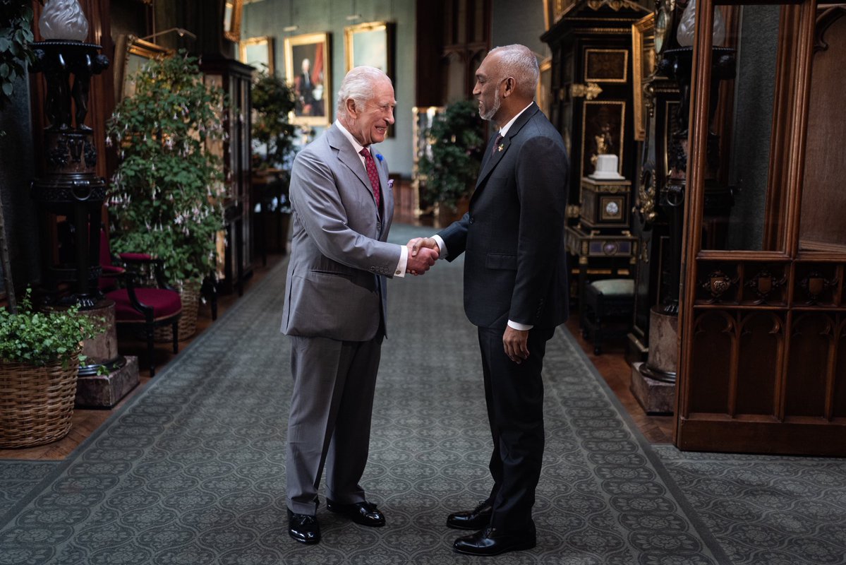 RoyalFamily's tweet image. 🇲🇻 This morning, The President of the Republic of Maldives visited The King at Windsor Castle.