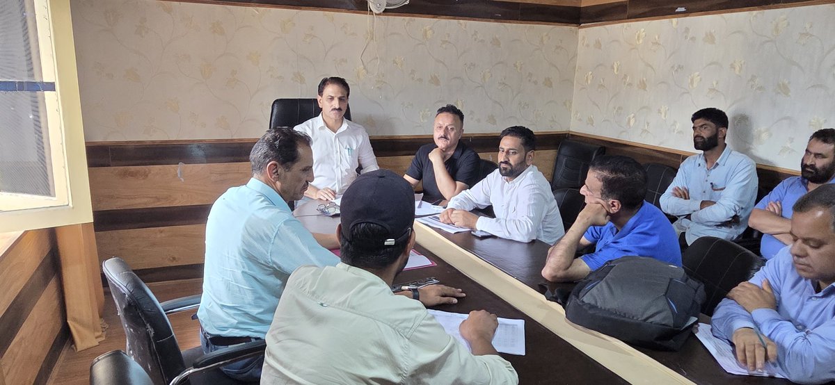 CMO Baramulla (@cmobaramulla) on Twitter photo Chaired a meeting with district storekeepers to review the implementation of the DVDMS portal. Stressed on making the system fully operational for efficient inventory, real-time tracking, and transparency in drug & vaccine supply.<a href="/SyedAbidShah/">Syed Abid Rasheed Shah</a> Chaired a meeting with district storekeepers to review the implementation of the DVDMS portal. Stressed on making the system fully operational for efficient inventory, real-time tracking, and transparency in drug & vaccine supply.<a href="/SyedAbidShah/">Syed Abid Rasheed Shah</a>
