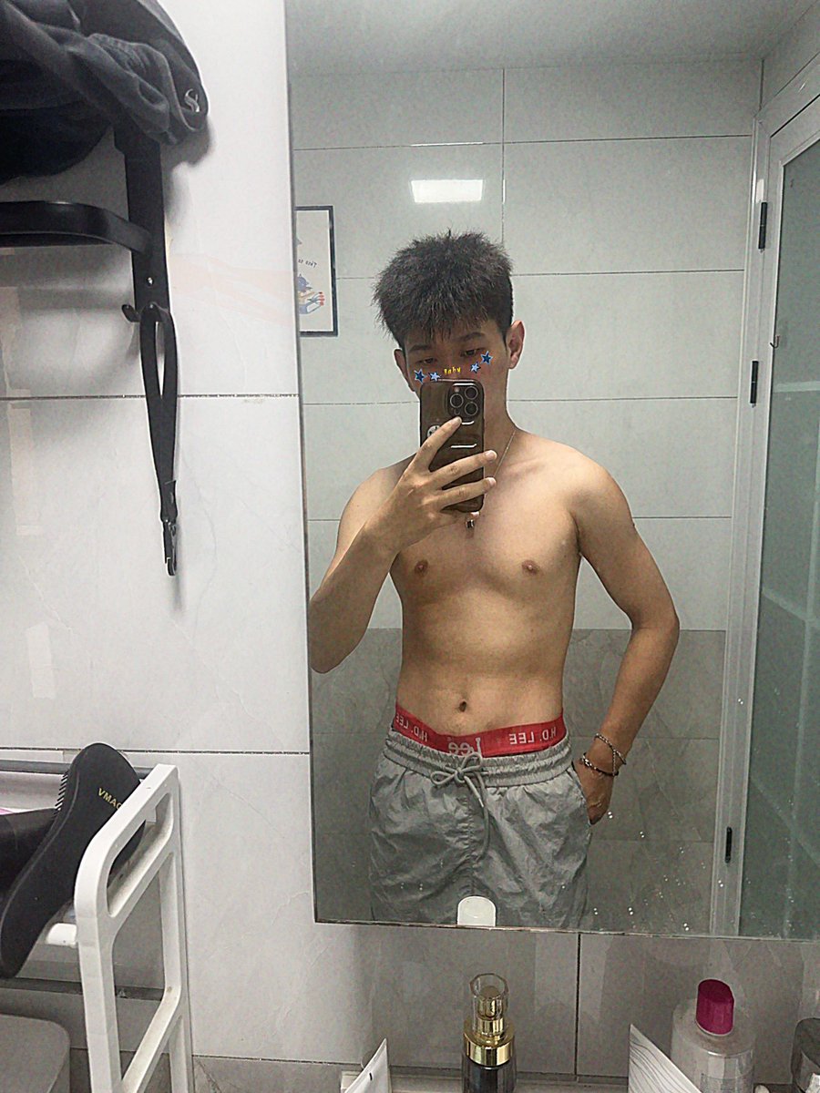 fmxxuey (@fmxxuey) on Twitter photo 