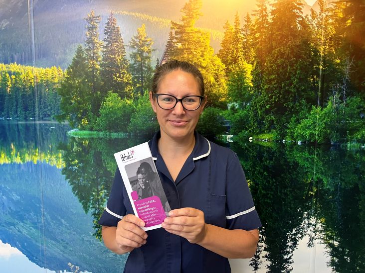 New partnership brings specialist baby loss support to bereaved parents in Lincolnshire: Bereaved parents will benefit from specialist counselling thanks to a hospital charity-funded partnership between United Lincolnshire Teaching Hospitals NHS Trust… dlvr.it/TLylmv