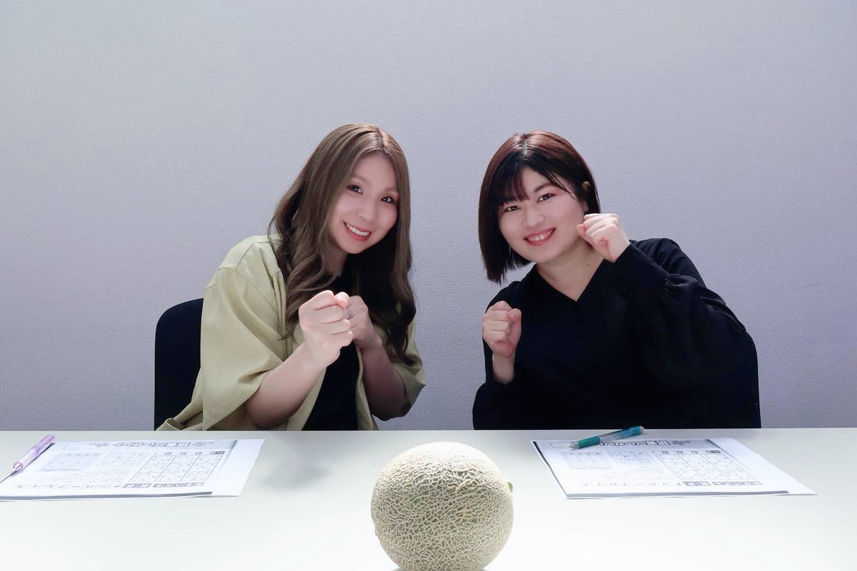 nakanishi_rie's tweet image. こんばんは
カラオケファンさまで連載中
「水城なつみの #LetsChallenge!」9月号に出演させていただきました☺️
今回なっちゃんとの勝負は...！？🍈

明日7/18は
📻東海ラジオ「ミッドナイトスペシャル〜金シャチ劇場〜」
24:00〜OA予定です

#カラオケファン
#水城なつみ さん
ameblo.jp/nakanishi-rie/…