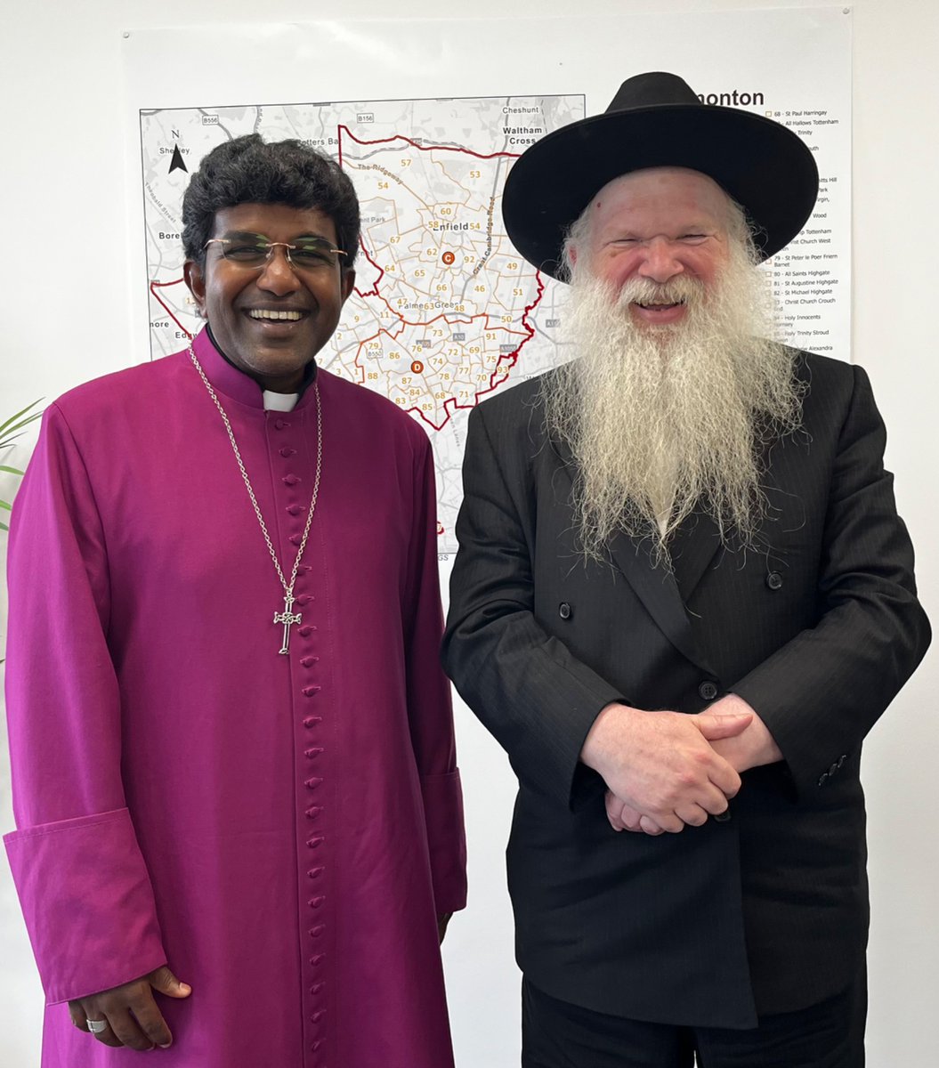 TheOutsider40's tweet image. It was an honour to receive Rabbi Herschel Gluck in my office. Shared our common concerns and blessed by his wisdom 🙏🏾