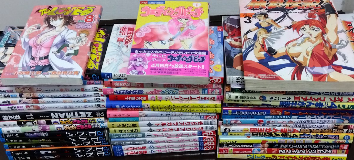 shoback5's tweet image. 本日7月17日は、漫画の日との事📖
少年&少女マンガも良いですが、ゲーム作品漫画も良いですよね〜✨
…でも整理もしないとですね💦
#漫画の日