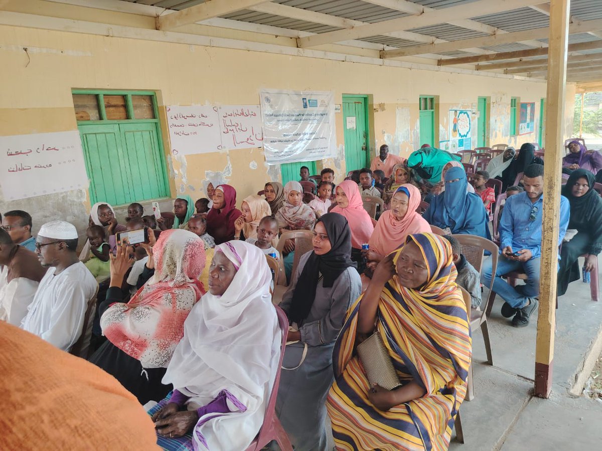 UNDP_Sudan's tweet image. In the shadow of war and displacement, a cultural event in #PortSudan united communities across tribal lines through performances that created space for healing, dialogue and unity.
With @UNPeacebuilding, @UNDP is investing in the social ties that hold Sudan’s future together.