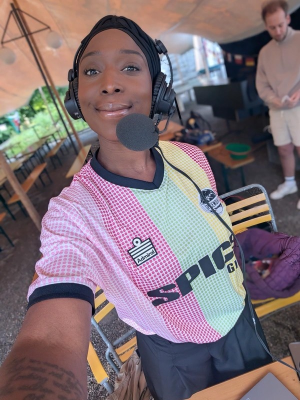 admiral1914's tweet image. Jeanette Kwakye โ๏ธ
--
The Admiral x Spice Girls shirt is now available for pre-order in the UK and Europe here - admiralsports.com/products/admirโฆ