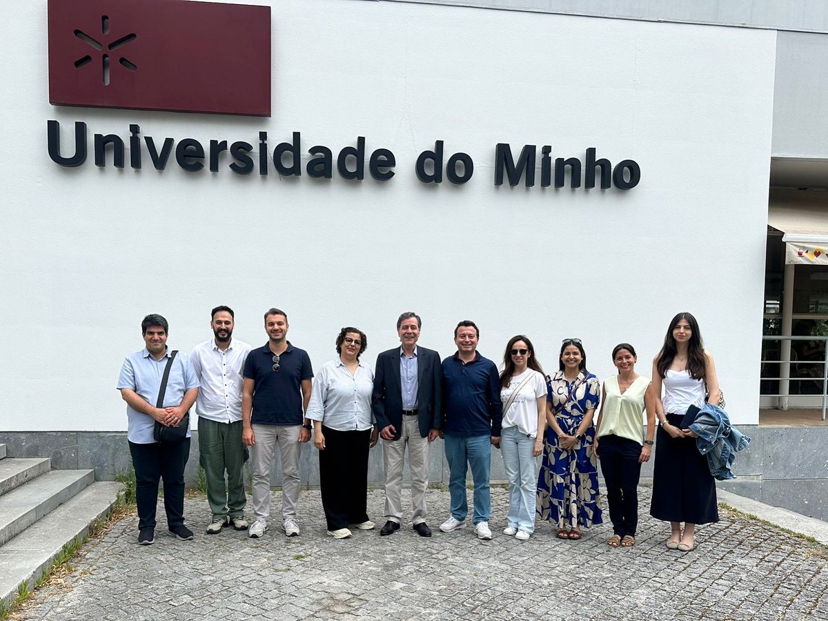 Universidade do Minho ile İktisat Bölümümüz arasında Erasmus Mundus kapsamında yürütülen kurumsal iş birliği görüşmeleri vesilesiyle, üniversitemizi yurt dışında başarıyla temsil eden kıymetli akademisyenlerimizi gönülden tebrik ediyoruz. 👏🏻🇹🇷🌍 🇵🇹

#YTÜ #TürkiyeninYıldızı