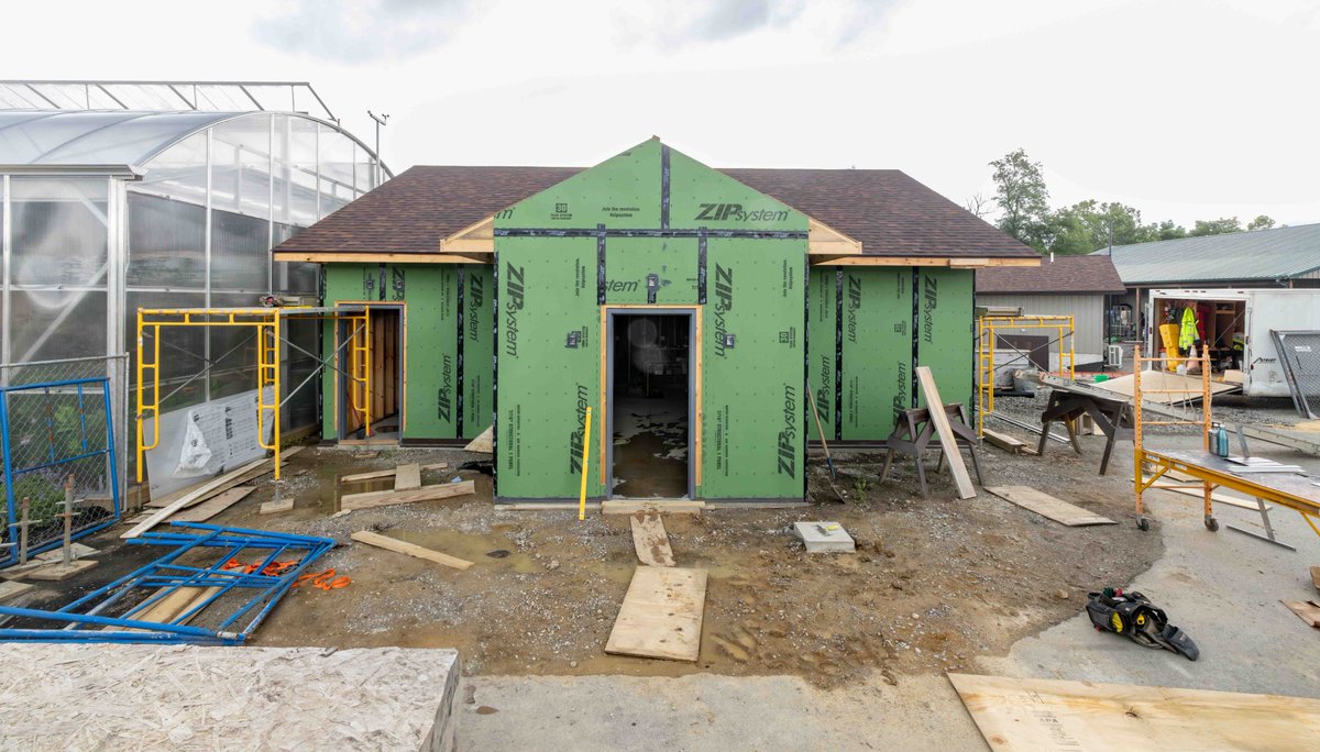 aigkenham's tweet image. A brand-new experience is under construction at the Creation Museum @CreationMuseum called the Creature Feature!
It will be located between the stunning newly opened Butterfly House and the beautiful newly opened Conservatory that exhibits the plants of the bible.
Get ready…