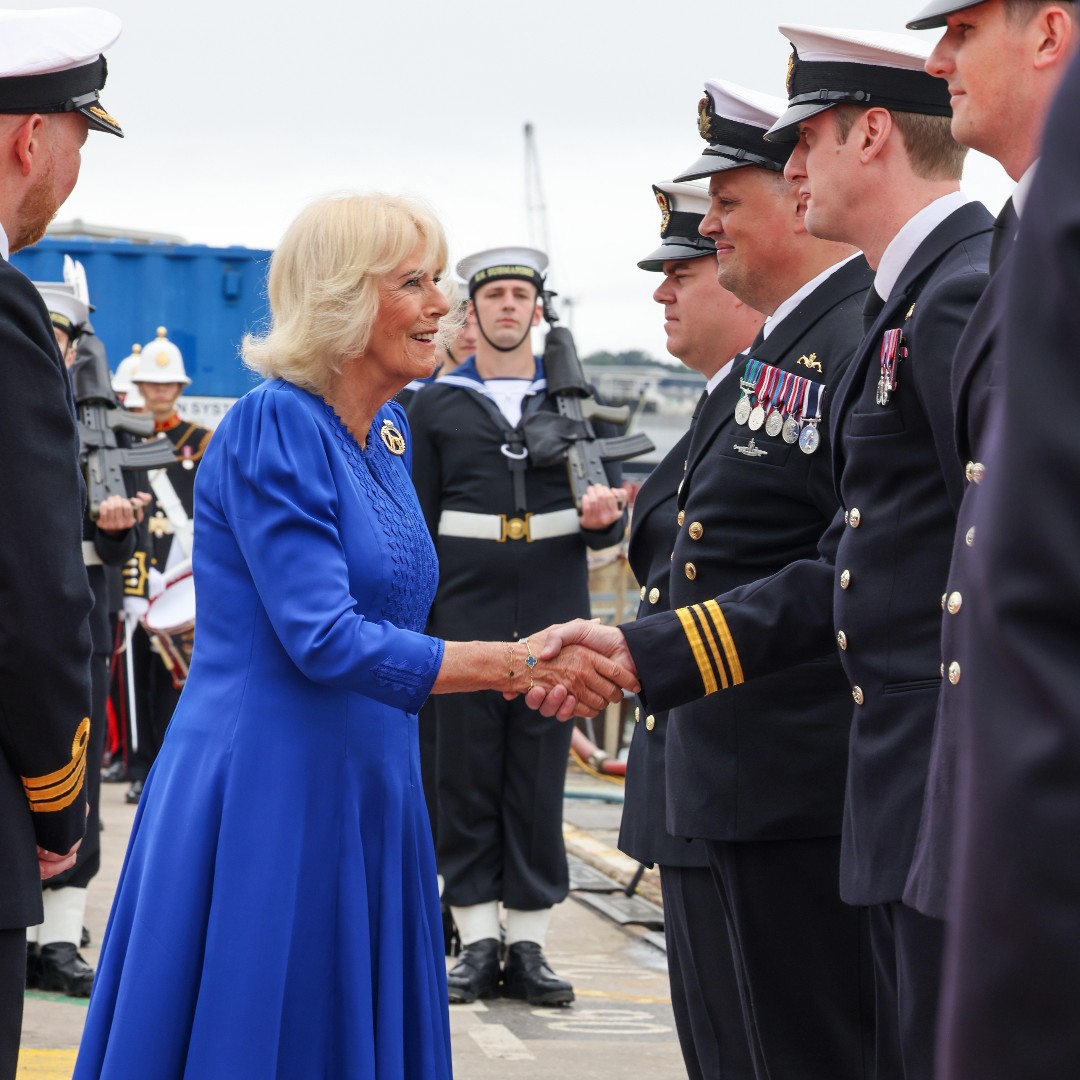 RNRMC's tweet image. Her Majesty The Queen was appointed Vice Admiral of the United Kingdom.
It also marked Astute’s End of Commission after 12+ years at sea.
RNRMC supported a day of reunion and reflection for over 400 families and personnel.
#HMSAstute #RoyalNavy #HMQueen #ViceAdmiral #RNRMC