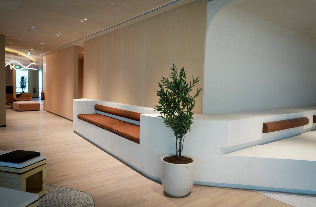 SaudiIconCo's tweet image. Fit-Out for Function: How Design Influences Productivity

At Saudi Icon, we’ve seen it time and again: the way a space is built directly shapes the way people work, think, and collaborate.

#SaudiIcon #FitOut #WorkplaceDesign #InteriorFitOut #ConstructionKSA #Vision2030