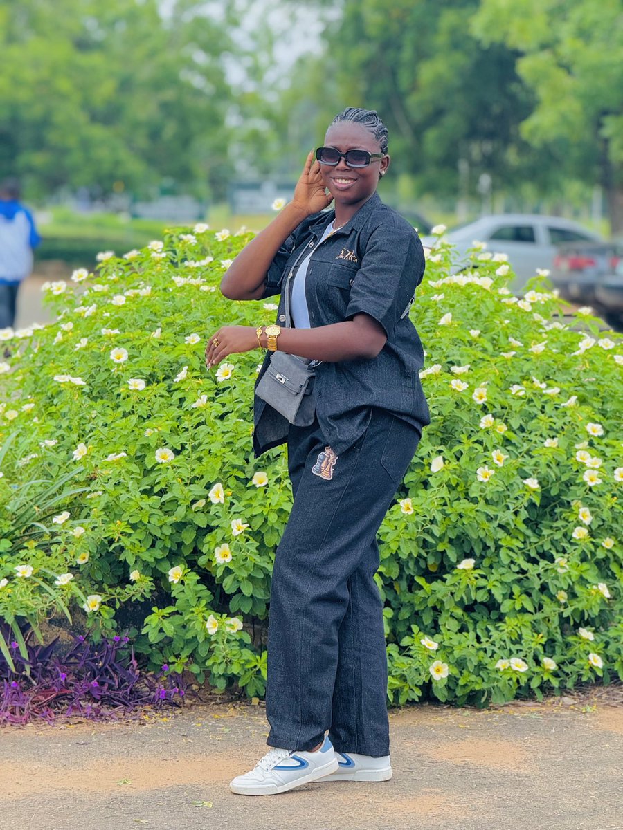 Dollar_Po3's tweet image. FYB DAY 4
JEAN ON JEAN☺️🥰

DEMIN OUTFIT FROM @TonyStarkOfLag