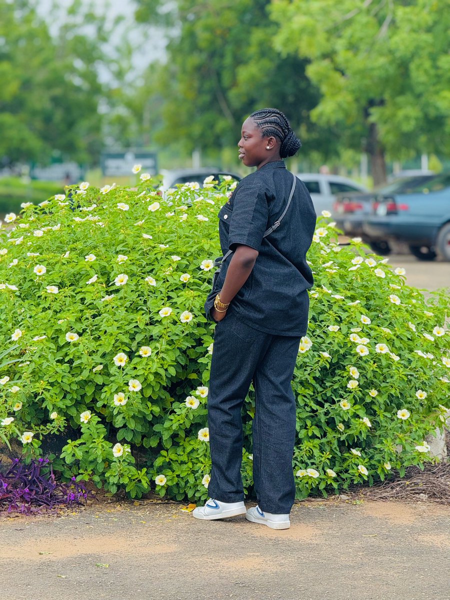 Dollar_Po3's tweet image. FYB DAY 4
JEAN ON JEAN☺️🥰

DEMIN OUTFIT FROM @TonyStarkOfLag