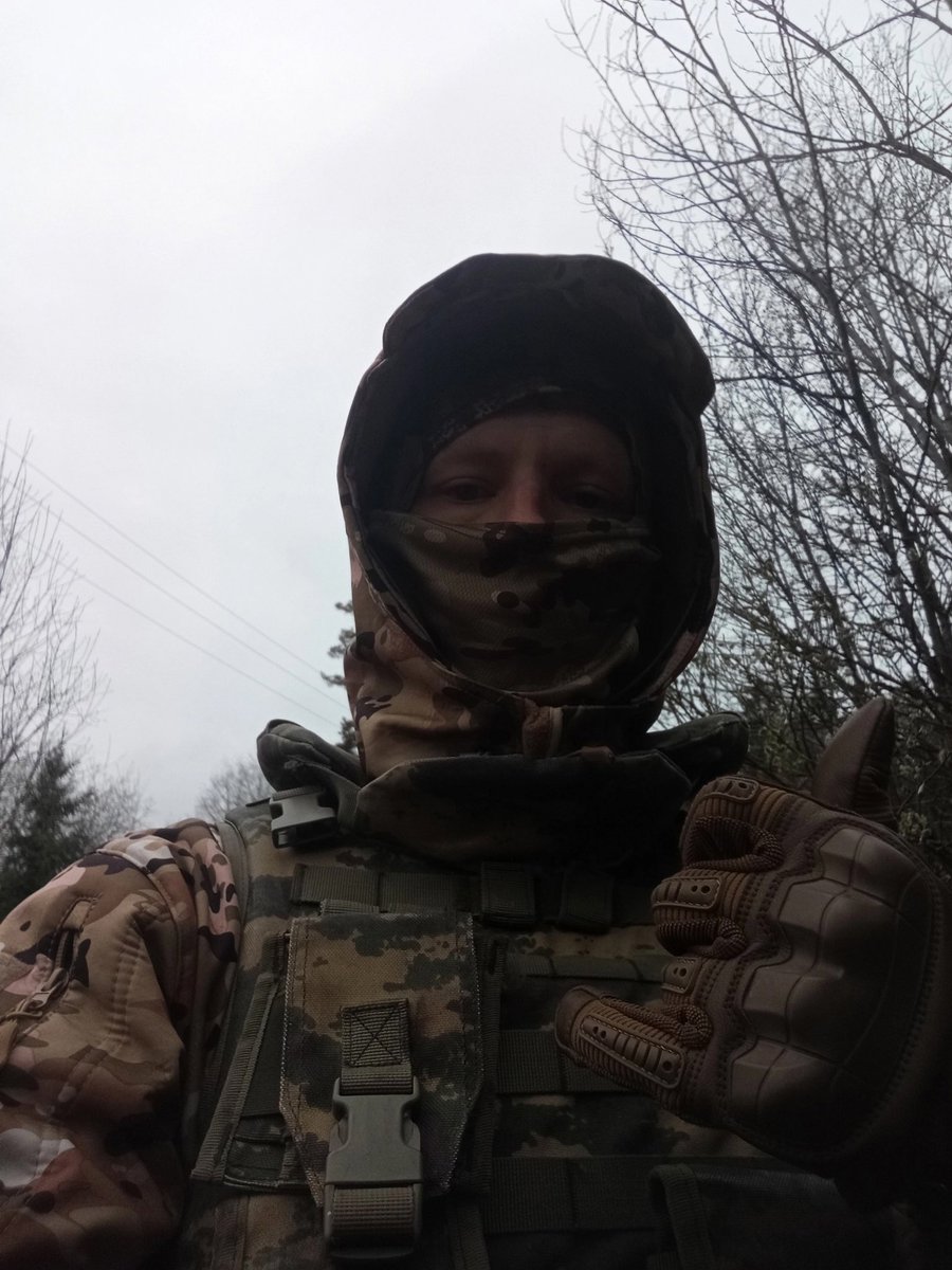 zolotov_rus's tweet image. Связь есть, настрой боевой, а главное — вера в правое дело. Мы русские — с нами Бог! 🇷🇺