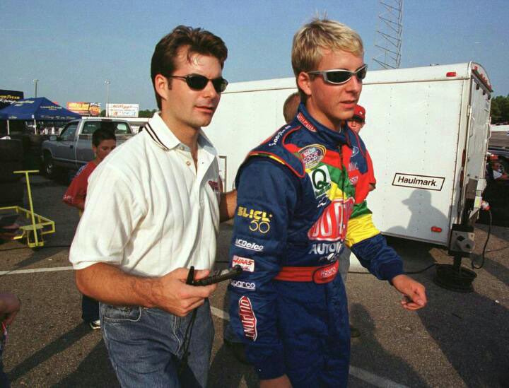 JGinfo's tweet image. On this date [July 17] in 1999: Jeff Gordon was on hand when Ricky Hendrick made his #NASCAR @XfinityRacing series debut at Myrtle Beach Speedway in the #24 DuPont Chevrolet co-owned by Gordon and @RayEvernham. Hendrick finished 20th on a sultry summer night.
