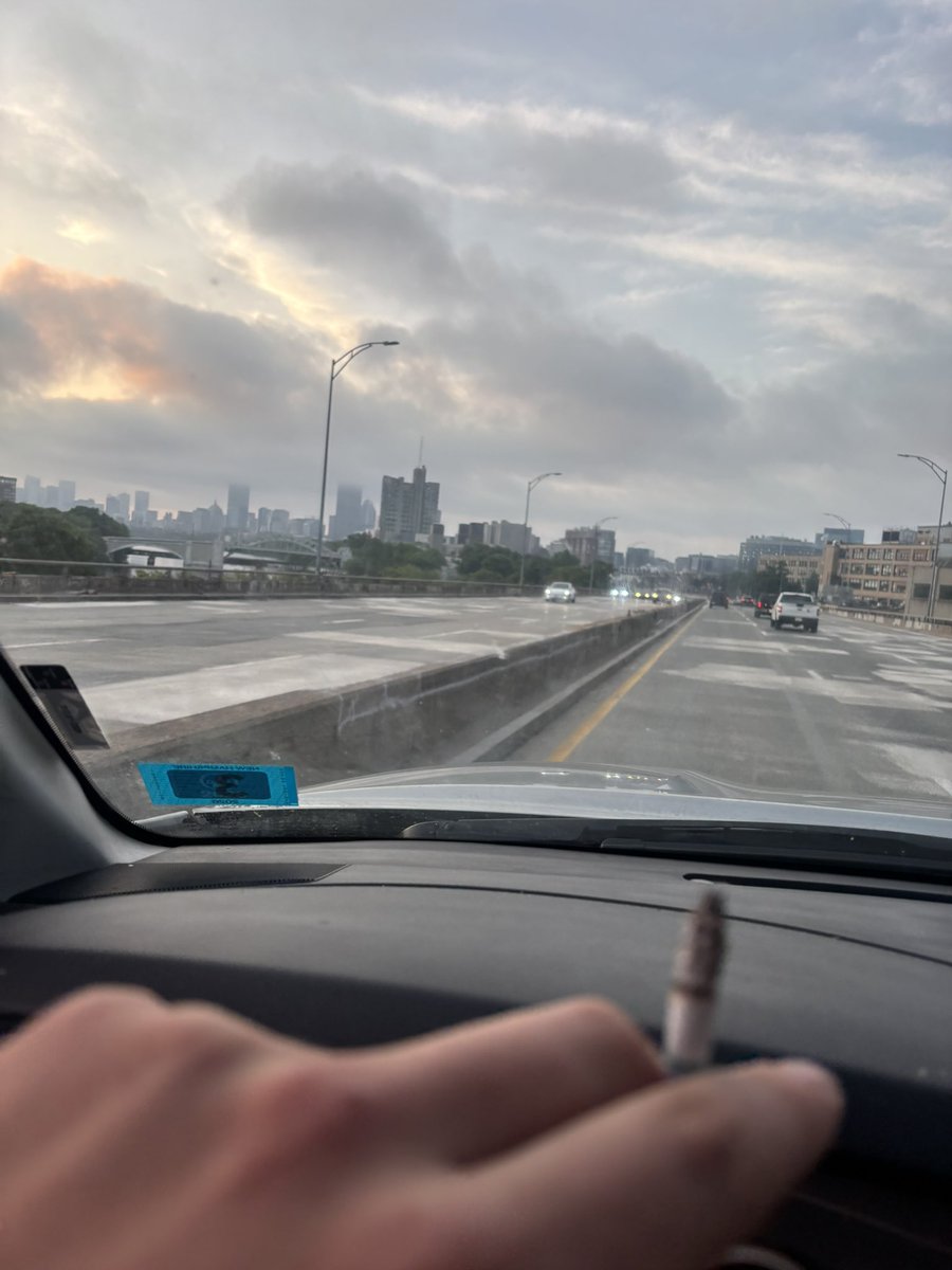 fckurcalipacks's tweet image. Boston to the cape and working before most mfs took their morning shit. You gotta want it