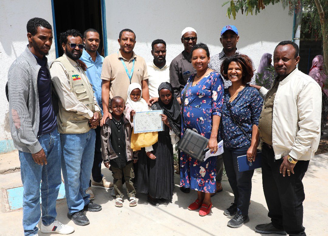 TeybaHassen's tweet image. Every child, including refugees, has the right to birth registration.Birth certificate gives children protn, dignity, access to services & a path to opportunities. In 🇪🇹, a joint effort is closing the birth registration gap of refugee children tnx to our partners.
#LegalIdentity
