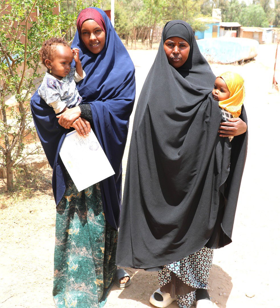 TeybaHassen's tweet image. Every child, including refugees, has the right to birth registration.Birth certificate gives children protn, dignity, access to services & a path to opportunities. In 🇪🇹, a joint effort is closing the birth registration gap of refugee children tnx to our partners.
#LegalIdentity