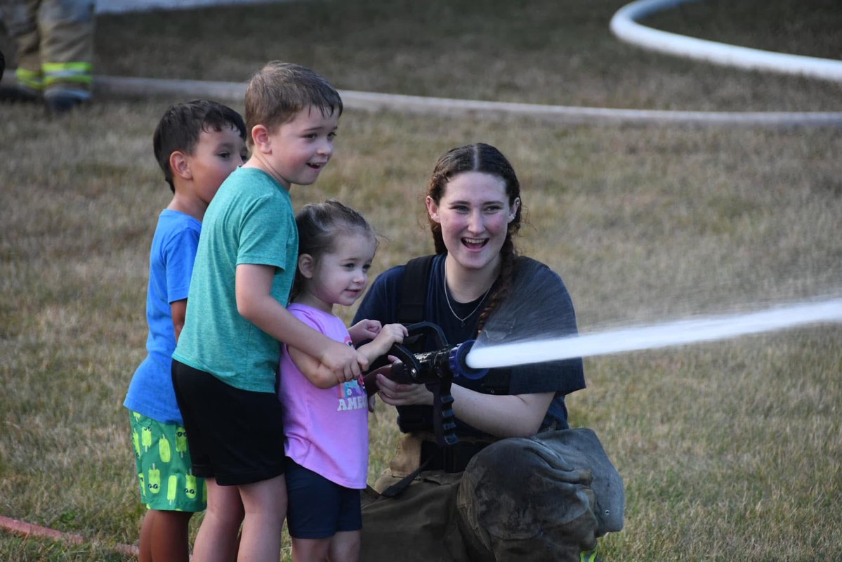 PerkiomenFire's tweet image. Happy Birthday today to Firefighter Samantha Holland! Sam joined our team in September 2023 & has quickly become a valued volunteer. Thanks Sam for your dedication & commitment to the residents of Perkiomen Twp (& beyond). Have a great birthday! #perkiomenfire #perkiomenfireco