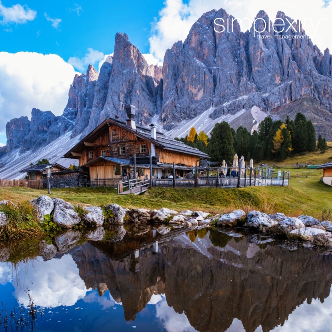 SimplexityTM's tweet image. Italy’s Dolomites are a year-round masterpiece—ideal for hiking, biking, or simply soaking in the views.
With the Winter Olympics returning in Feb 2026, now’s the time to plan a ski escape and witness world-class sport in a spectacular setting.
#luxurytravel #winterolympics2026