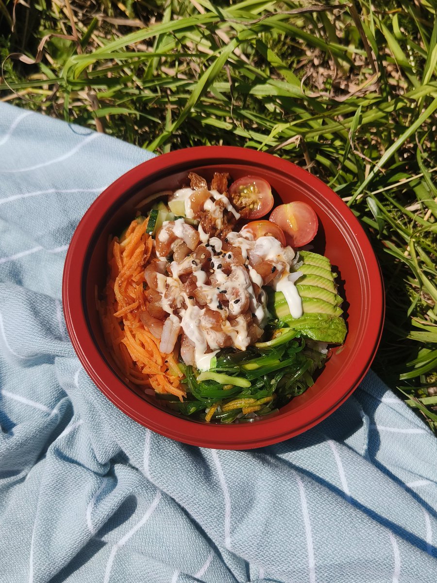 crab poke bowl at the beach