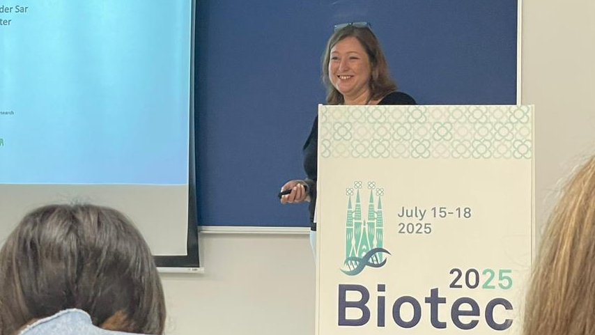 SSebiot's tweet image. Biotec2025 🧬 3ª jornada del Congreso de #SEBiot con interesantes sesiones sobre Biotec Industrial y Biotec Ambiental. En este 'track' Marian Llamas @EEZCSIC ha hablado de nuevas estrategias contra bacterias ambientales como la Pseudomonas aeruginosa.
👉 biotec2025.com/key-notes/