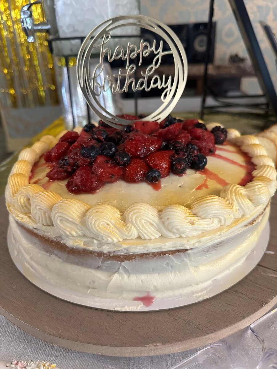 NextLev88600501's tweet photo. We have started our support the elders project. This week we help celebrate 🥳  a young lady 100th birthday  🎂 https://t.co/S6Vv4nKFpE