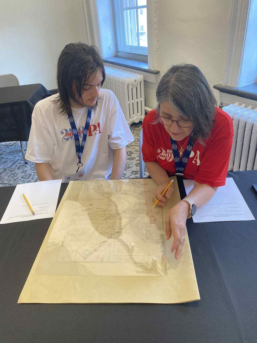 This week, Ms Lee and her student Dominick have represented Connecticut at the Young People's Continental Congress.