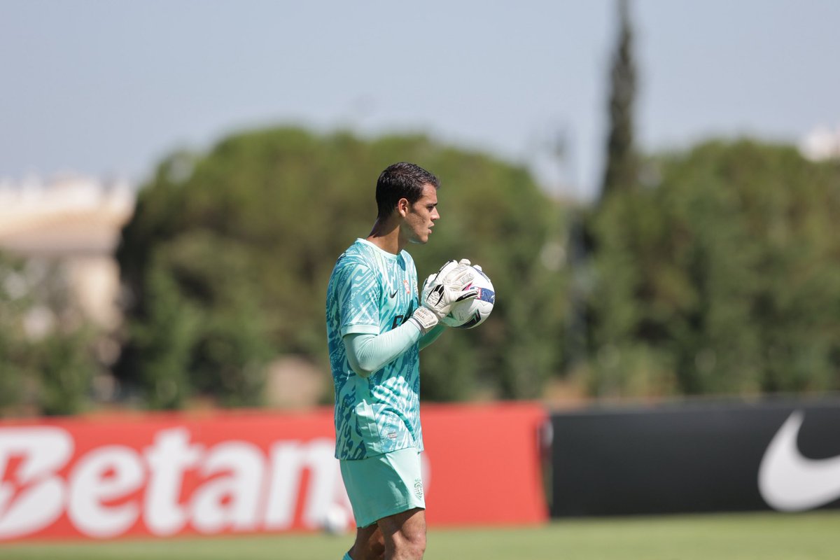 CallaiDiego's tweet image. Construindo, treino após treino. 🔒