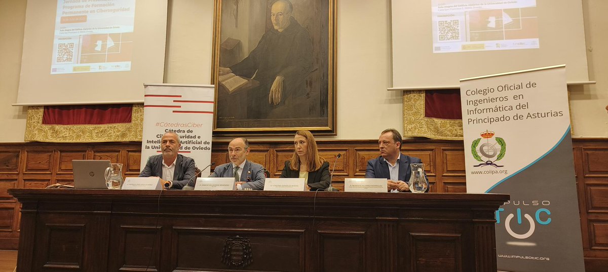 🔐 Jornada de Presentación del Programa de Formación Permanente en Ciberseguridad, celebrada en el Aula Magna del Edificio Histórico de la Universidad de Oviedo.
