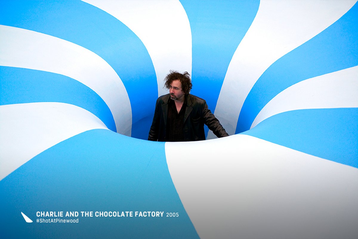 PinewoodStudios's tweet image. It’s been two decades since we stepped through the factory gates of Tim Burton&apos;s #CharlieAndTheChocolateFactory which had its London premiere #OnThisDay. A world of pure imagination was created when production #ShotAtPinewood including the Chocolate River Room on the 007 Stage.
