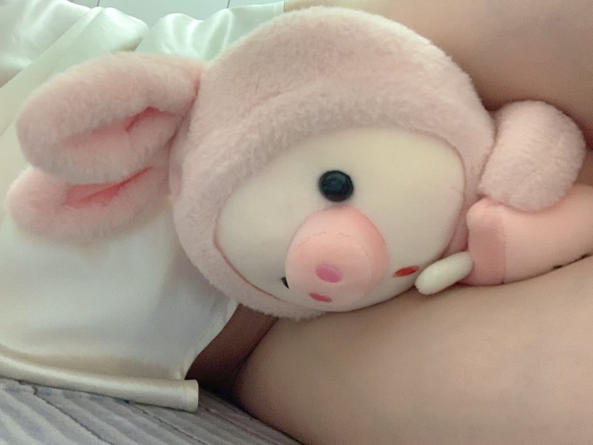 #4i #广州男娘 #四爱 #广州TS #人妖伪娘 #ts #佛山ts #变性人 #仙女棒 你想做这只小猪猪吗