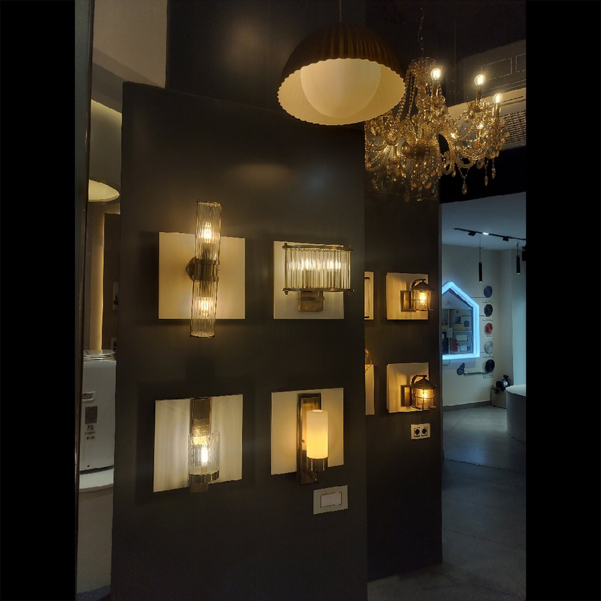 IVSSchoolIndia's tweet image. A day full of light and learning! 
Students explored innovative lighting at the Havells Experience Centre.
#LightingDesign #HavellsVisit #DesignStudents #IndustryExposure #IVSLearning #FutureDesigners