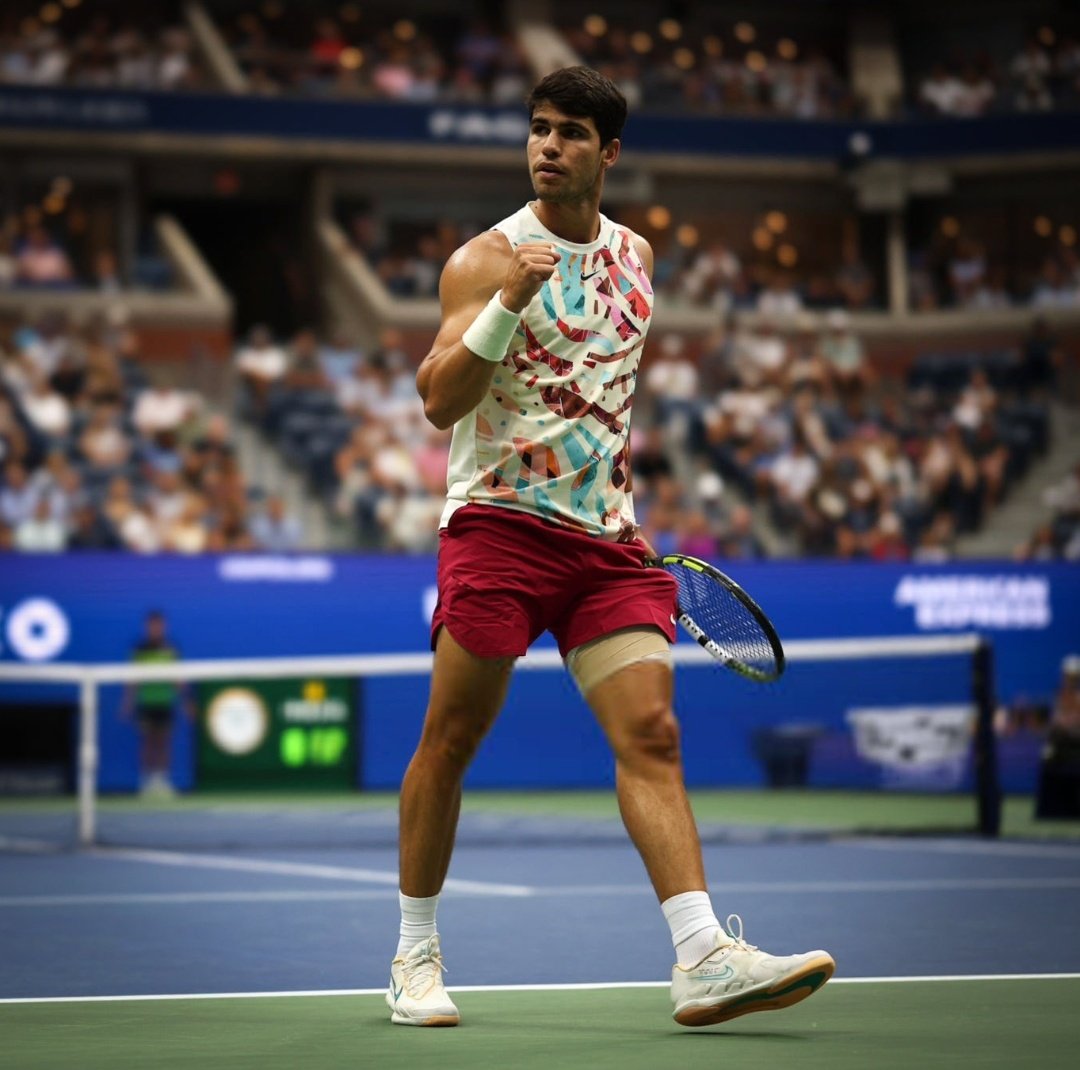 AlcarazProp's tweet image. Carlos Alcaraz on HC:
• 6 titles.
• 1 Grand Slam.
• 3 Masters.
• 86% win rate in finals.
• Youngest Masters winner.
• Youngest US Open champion.
• 5–2 vs Sinner.
• 1-0 vs Sinner in Grand Slams.
Not bad, not bad.