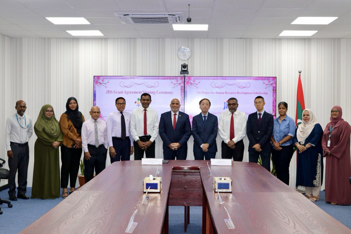 Hon. Minister Dr. Ali Haidar Ahmed and H.E. Mr. Motoo Taki, the Resident Representative of JICA in the Maldives, have officially signed the Grant Agreement for the JDS Scholarship Program 2025–2031 between the Government of the Maldives and Japan International Cooperation Agency