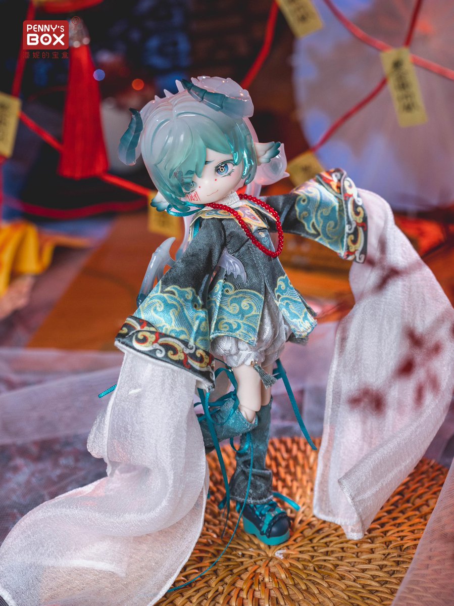 hermeow_shop's tweet image. 📢👻単品ドール新作予告👻📢
PENNY'S BOX「LULUYA(ルルア):交響詩」の色違い・涼感限定単品ドールに、開運キョンシー「僵姜酱(ジャンジャンジャン)」登場!
💫歩くラッキー、陰陽眼で厄除け&幸運招来!
当店は近日予約開始予定!続報をお楽しみに✨