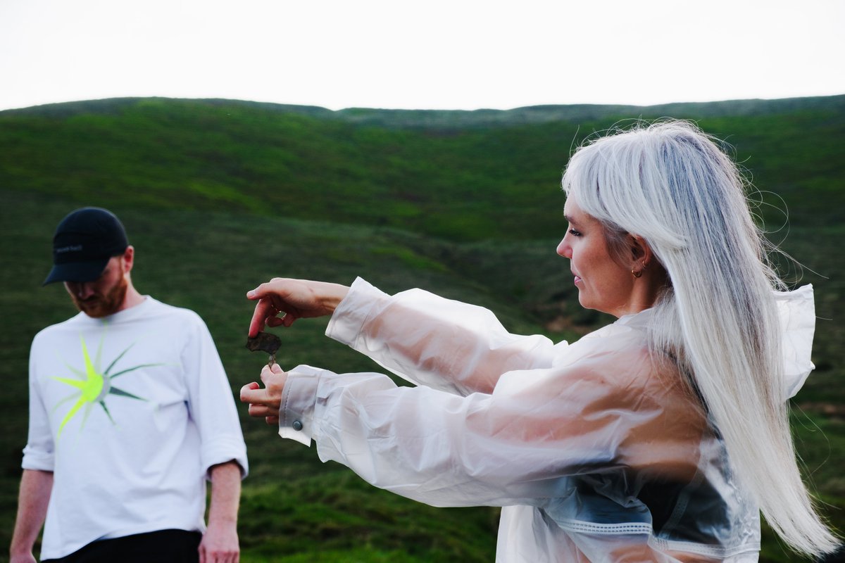 Planetmurecords's tweet image. We're very excited to announce a new collaboration between @RianTreanor & Cara Tolmie, "Body Lapse"
planet.mu/releases/body-…
Out on LP and digital on Sept 12th. Listen to the first single "My Little Loophole" now:
lnk.to/RianTreanorand…
Photos by James Clarkson