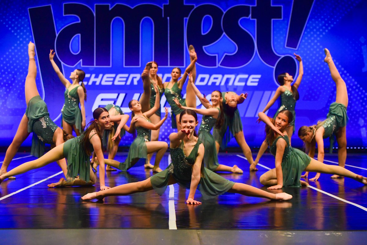 Black Country Dance Hub tweet media