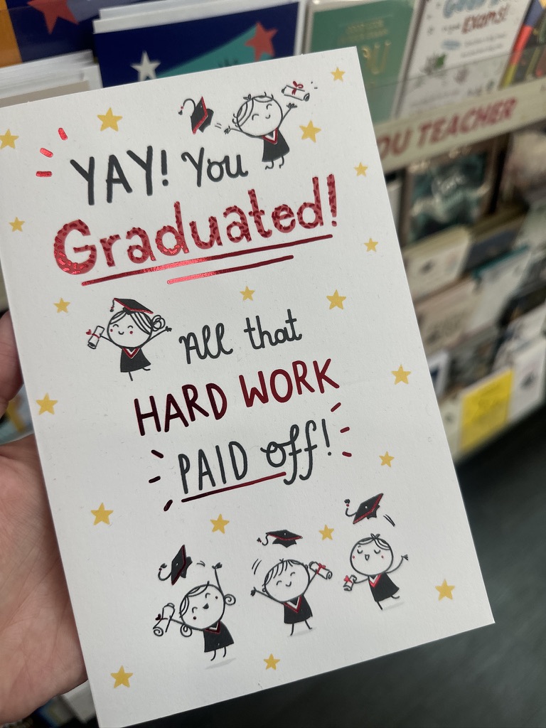 FestivalPlace's tweet image. Caps off to the Class of 2025! 🎓
Graduation season is here, and it’s time to celebrate the hard work, big dreams, and new beginnings! Grab the prefect graduation card and gifts from Clintons.