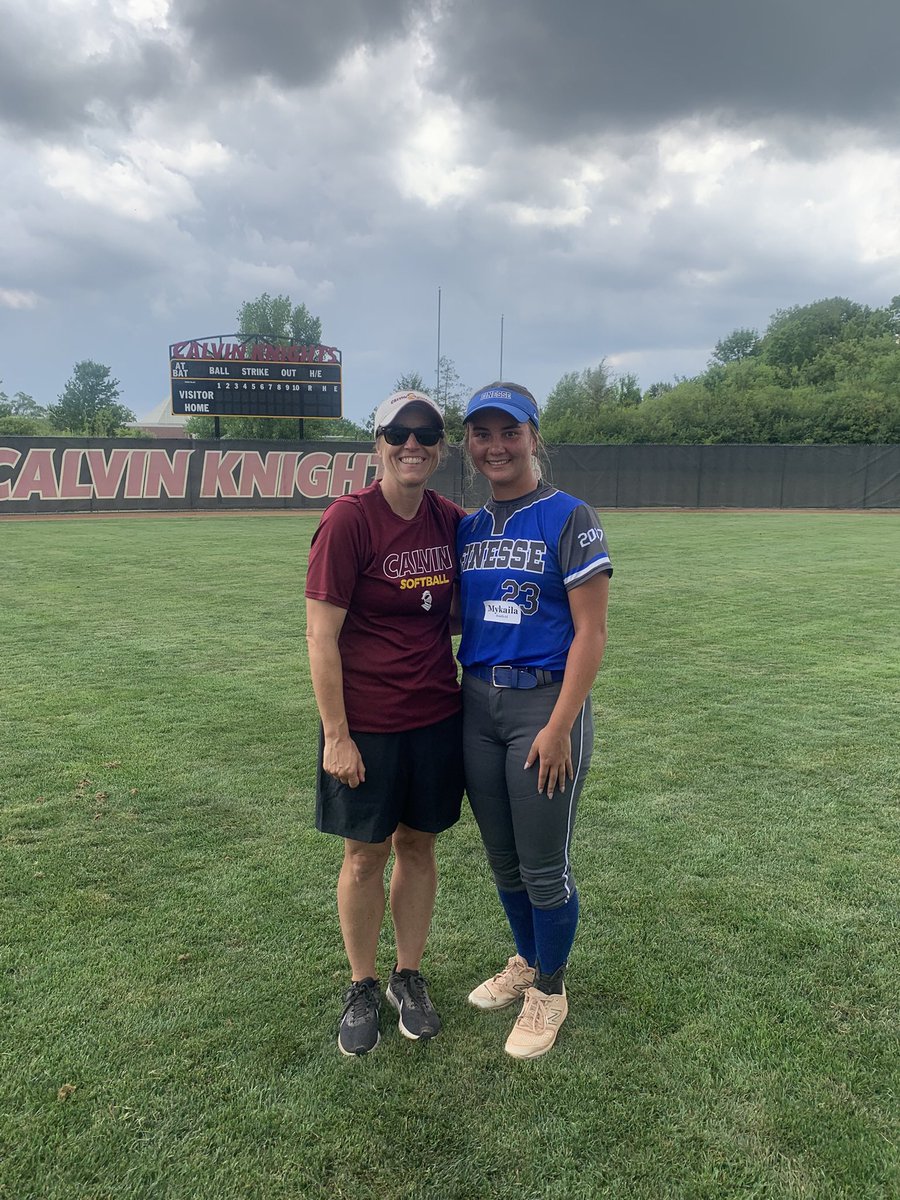 Thank you SO SO much <a href="/beckyhilgert/">Becky Hilgert</a> &amp; <a href="/CalvinSoftball/">Calvin Softball</a> for running such an amazing camp yesterday! I loved the constant encouragement and feedback from the coaches, and getting to experience drills implied into the Calvin Softball program. Hope to be back soon!