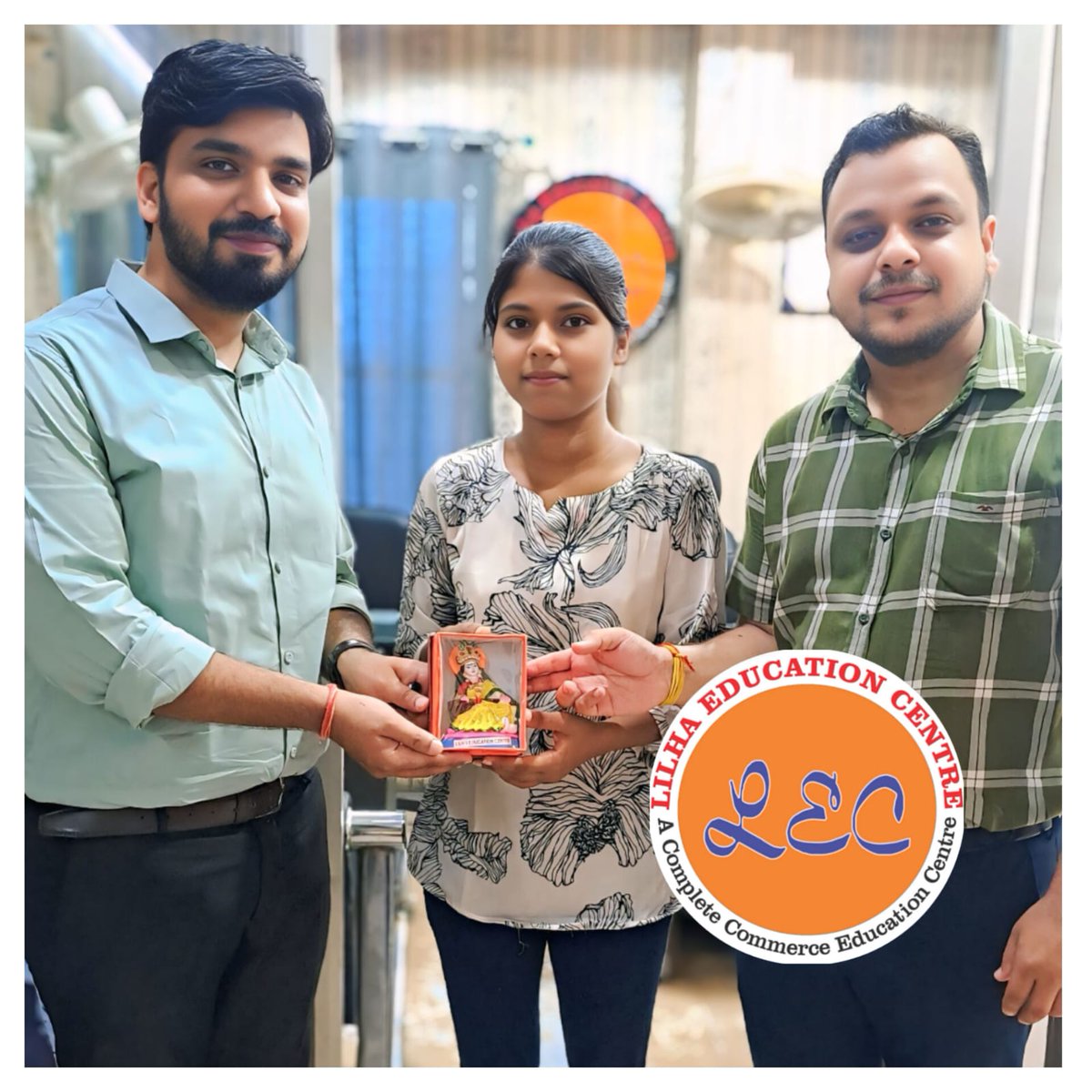 Lilhaeduvns's tweet image. 🌟 Proud Moment at Lilha Education Centre!
Congratulations to Ananya for cracking CSEET in 1st attempt, despite a late start! 💪📚
Her journey proves: It’s never too late to chase your dreams.
👏 Hats off to your dedication!
#CSEET #LECPride #SuccessStory #LilhaEducationCentre