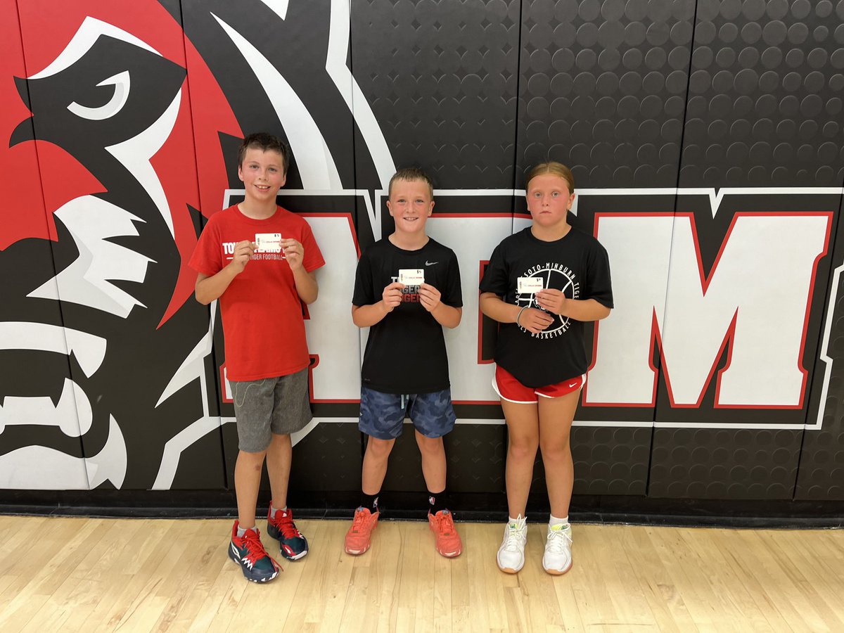 ADM Girls Basketball (@adm_girls) on Twitter photo Week #2 of 3on3 was a success.
Great work by all, and congrats to this weeks winners!
<a href="/ADM_TIGERHOOPS/">ADM Boys Basketball</a> Week #2 of 3on3 was a success.
Great work by all, and congrats to this weeks winners!
<a href="/ADM_TIGERHOOPS/">ADM Boys Basketball</a>