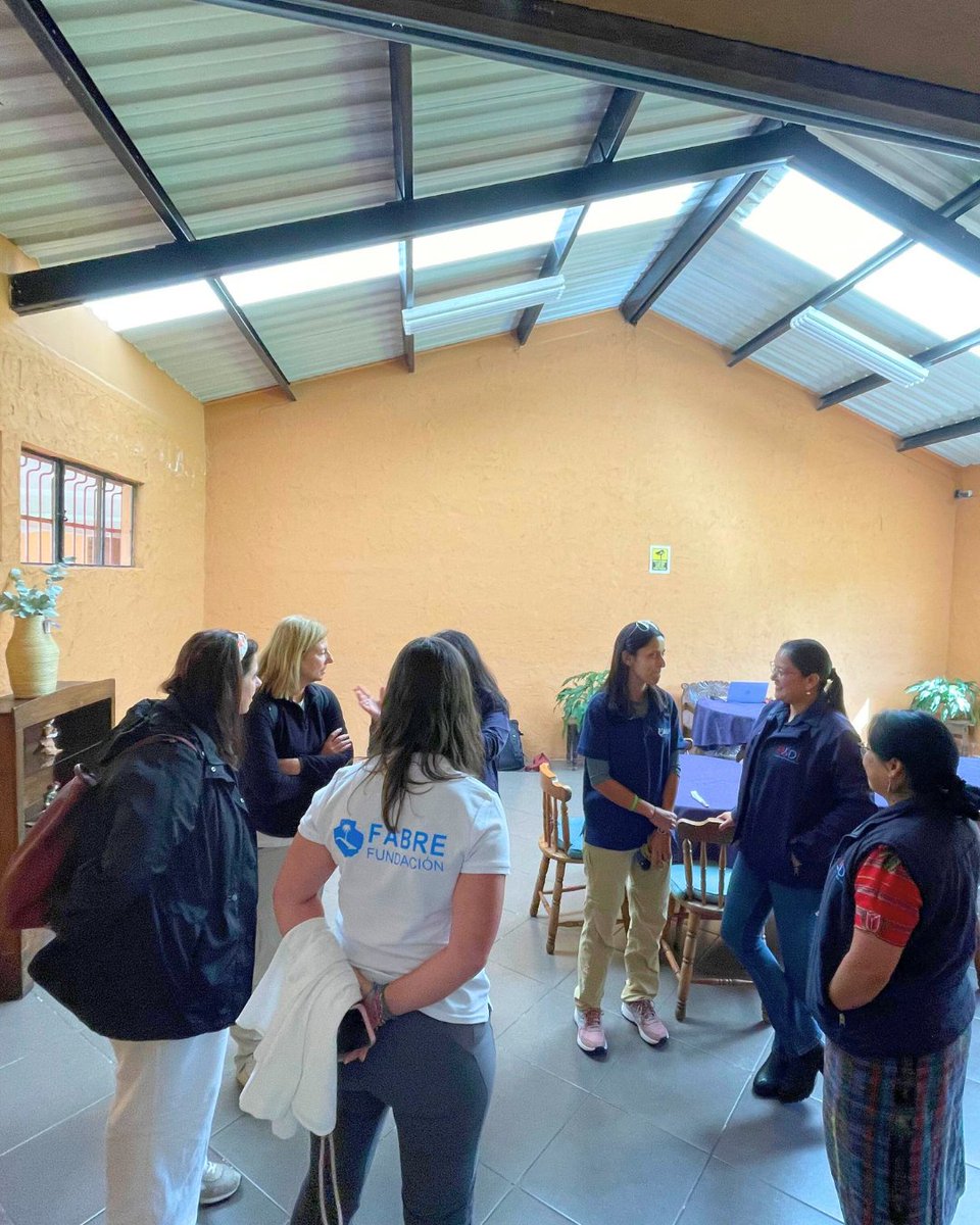 FundacionFABRE's tweet photo. Del 6 al 13 de julio, Noelia García, técnico de EPyD de Fundación FABRE, ha viajado a Guatemala para visitar sobre el terreno algunos de los proyectos que desarrollamos en el país.🇬🇹 https://t.co/hWCYRw051p