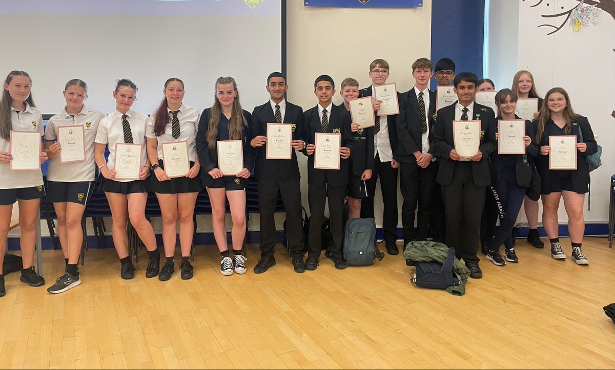 Today we celebrated our Year 10 students who completed their Duke of Edinburgh. They each showed so much resilience and commitment to getting each aspect completed, and went above and beyond.  We could not be prouder of them.  Congratulations to you all 🤩