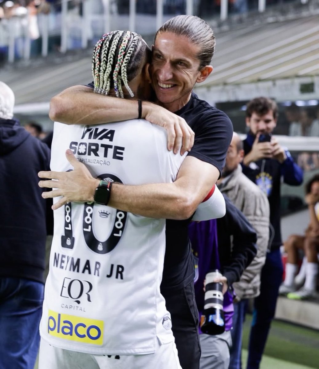 BrasilEdition's tweet image. 🚨Neymar: “Nice to see you my friend, I am rooting for you big time!”
Craques reunited 🤝