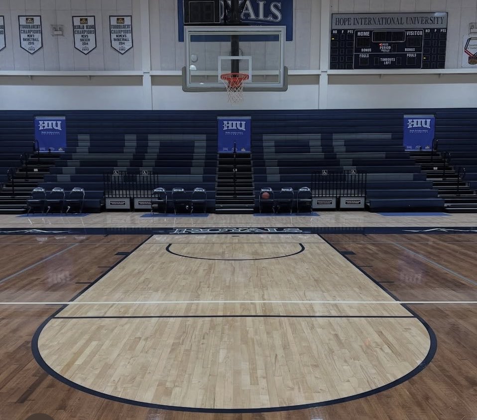 dave_severns's tweet image. Hoop of the Day… Hope International University, Fullerton, CA. #hoopoftheday