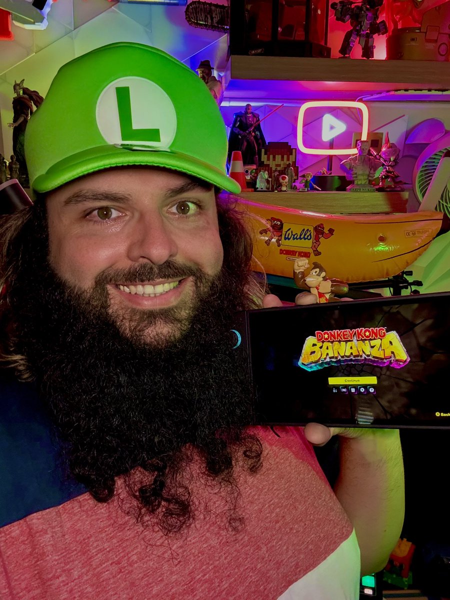 BigLittleUnbox's tweet image. #AD Huge Thank you to @nintendouk for Gifting me a copy of Donkey Kong Bananza! So excited to play this as a fan of DK since the NES days! Are you grabbing a copy!? #DonkeyKongBananza