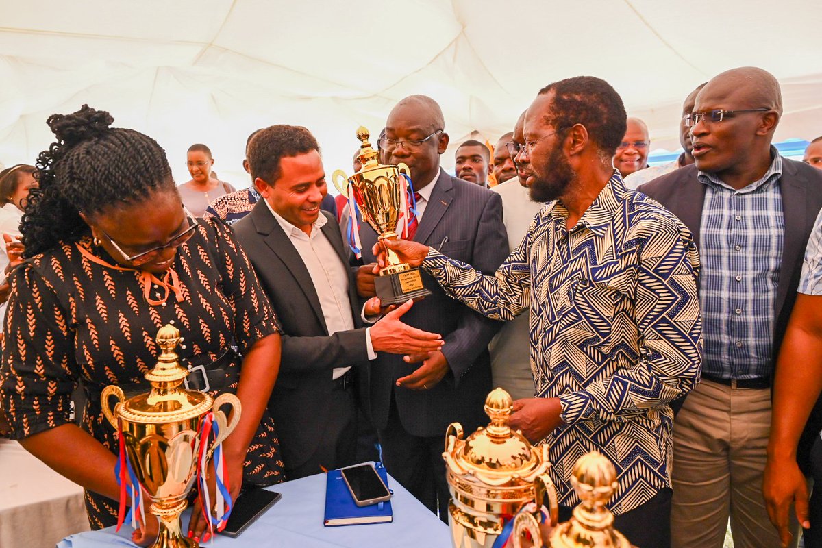 AnyangNyongo's tweet image. Today, at the Kisumu Conference on Centres of Vocational Expertise in Action at Akado VTC, we celebrated the innovation, skill, and collaboration driving technical and vocational education.
We're committed to building a future that positively transforms our youth's economic…