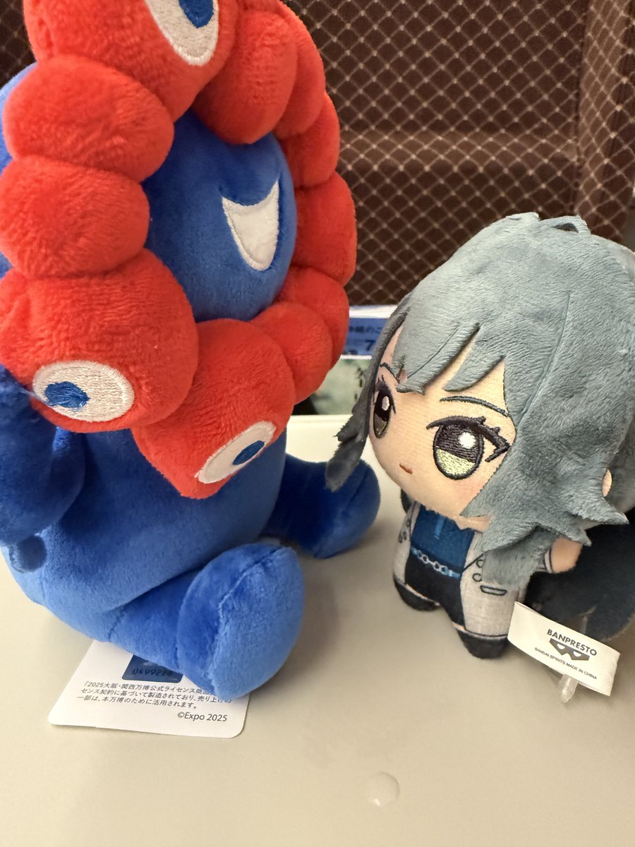 sndb_21's tweet image. 手毬、ミャクミャクだよ。
ミャクミャク、手毬だよ。
#初星学園ぬいぬい部