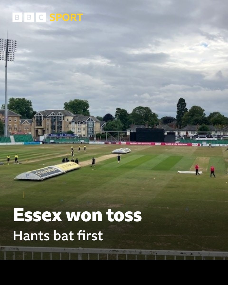 solentsport's tweet image. LIVE COMMENTARY- @EssexCricket v @hantscricket T20 from 7pm with Kevan James & Don Topley.
Link to BBC Online🔽
bbc.co.uk/sport/cricket/…
BBC Radio Solent-All frequencies.
Live picture feed- Hants Cricket website.