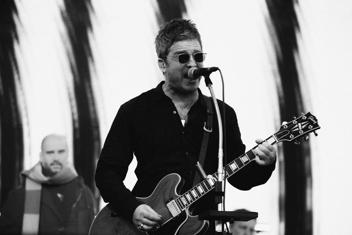 NoelGallagher's tweet image. Manchester night three 🐝
16.07.25
#Oasislive25