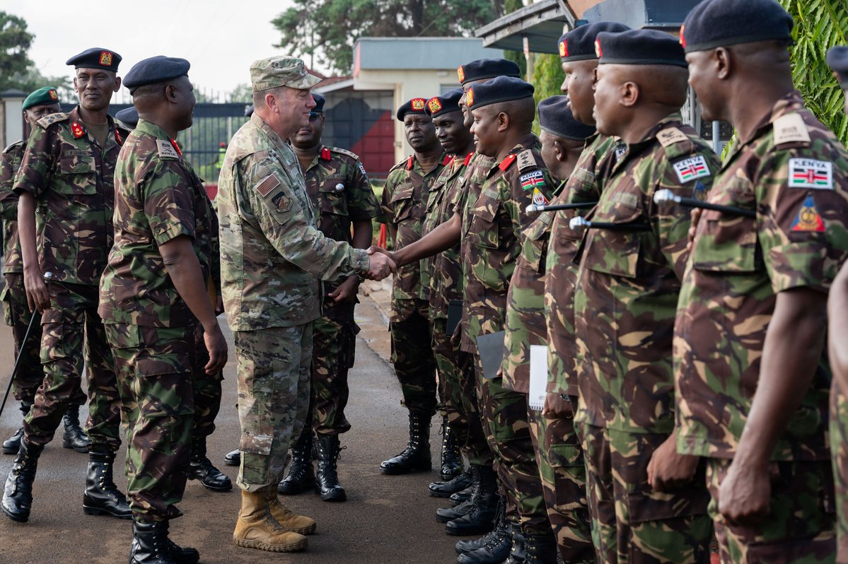 AirNatlGuard's tweet image. .@TheNationsFirst Airmen and Soldiers commemorated a decade of partnership with Kenya through the State Partnership Program.
Since 2015, the two nations have fostered a relationship built on collaboration and shared commitment to regional security. 🔗ang.af.mil/Media/Article-…